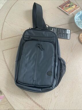 Sleek Black Women's Crossbody Sling Bag
